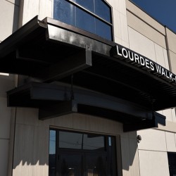 Image of Lourdes Primary Care entrance