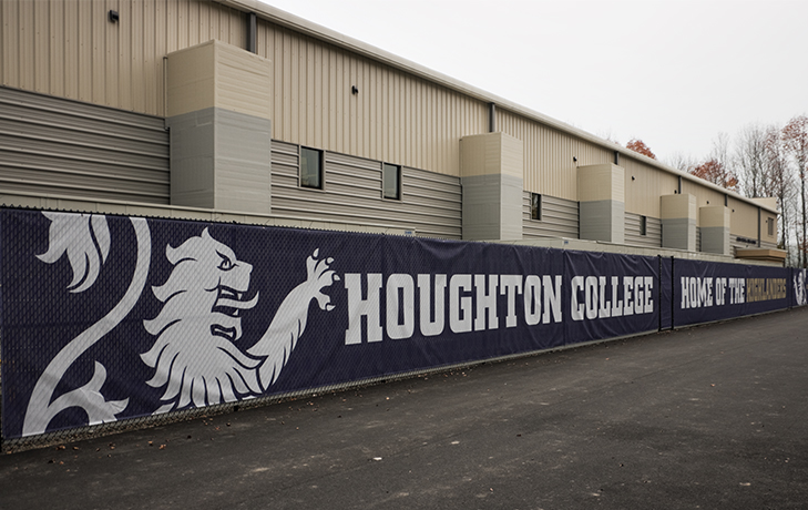 Exterior image of parking lot at field house.