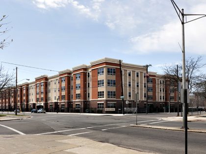 Twin River Commons